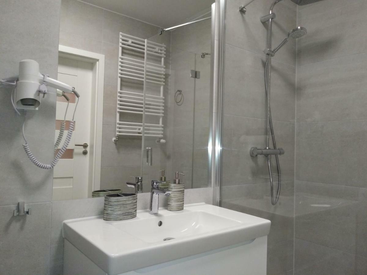 Apartament Z Wellness Nadmorskie Tarasy Колобжег Екстер'єр фото